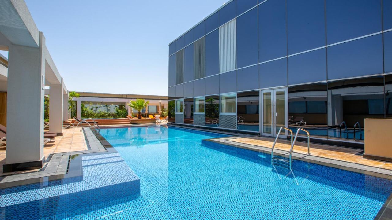 Calm Studio At Sky Gardens Difc By Deluxe Holiday Homes 두바이 외부 사진